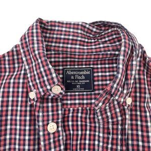 Abercrombie & Fitch red, white, and black gingham button-up shirt in XS